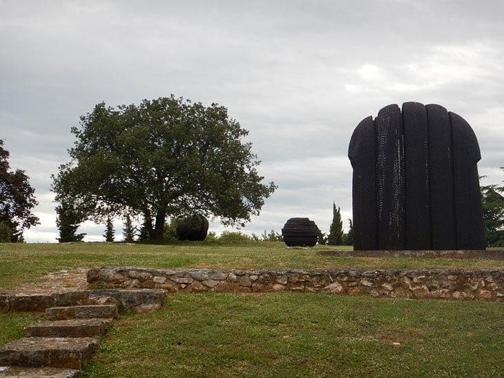 Vrsar Croatia - Travel Guide & Itinerary 8 Sculpture park in Vrsar