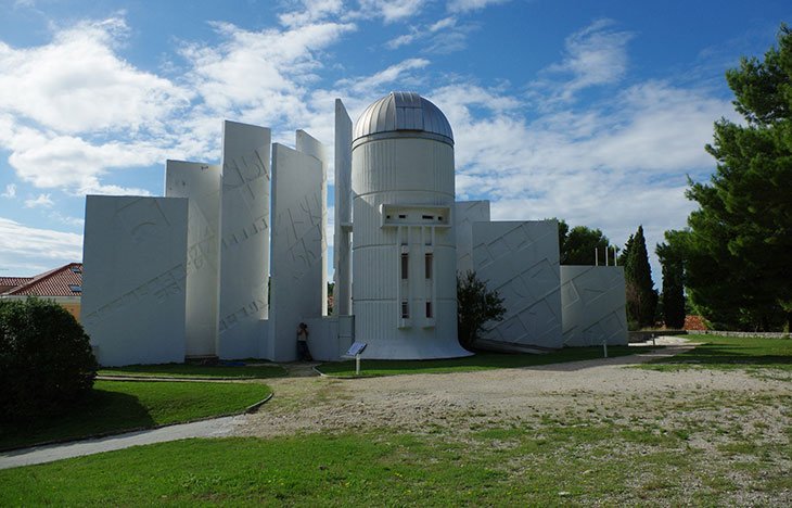 Makarska Croatia: Best Things To Do, Attractions, Beaches & Getting There 9 Astronomical Observatory Makarska