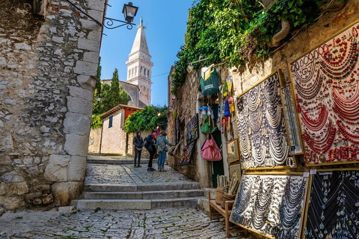 Rovinj Croatia: Great Things To Do, Beaches, Attractions, Hotels & Getting There 6 Grisia Streets