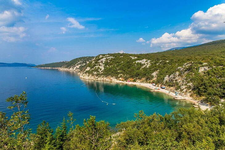 Kačjak Beach